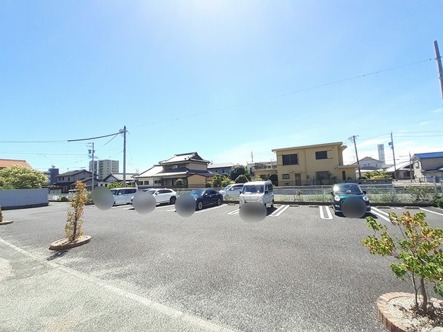 15/21 駐車場