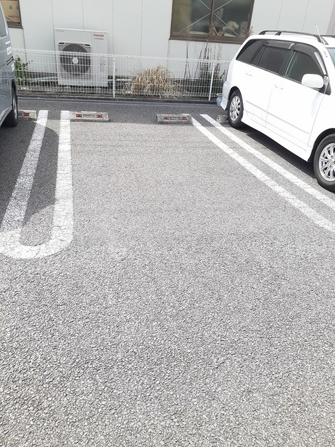 19/26 駐車場