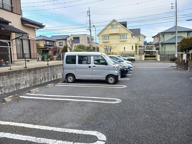14/20 駐車場
