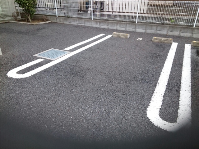 14/23 駐車場