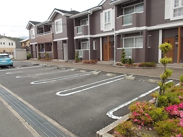 14/20 駐車場