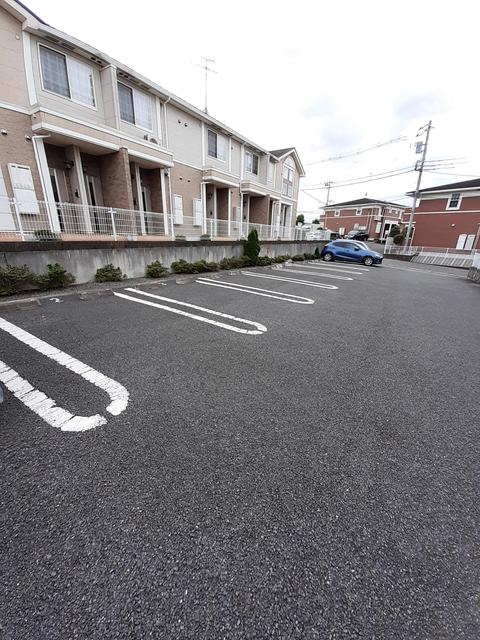 14/20 駐車場