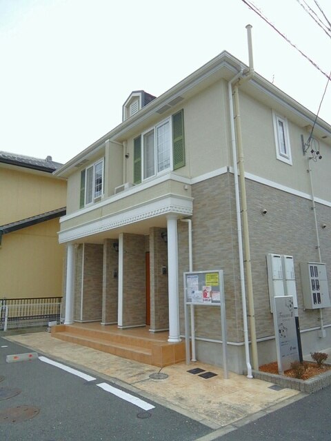 14/20 エントランス