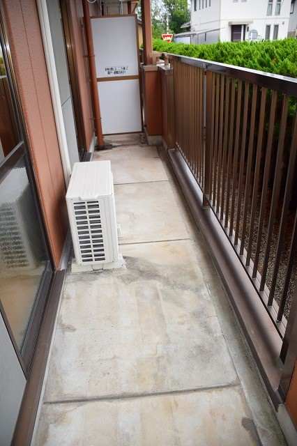 20/28 バルコニー