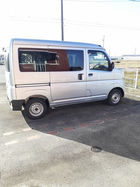 17/23 駐車場