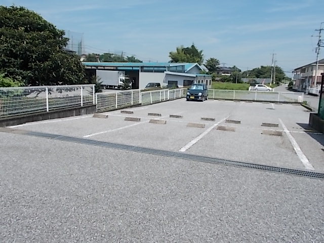 2/10 駐車場