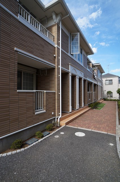 13/20 エントランス