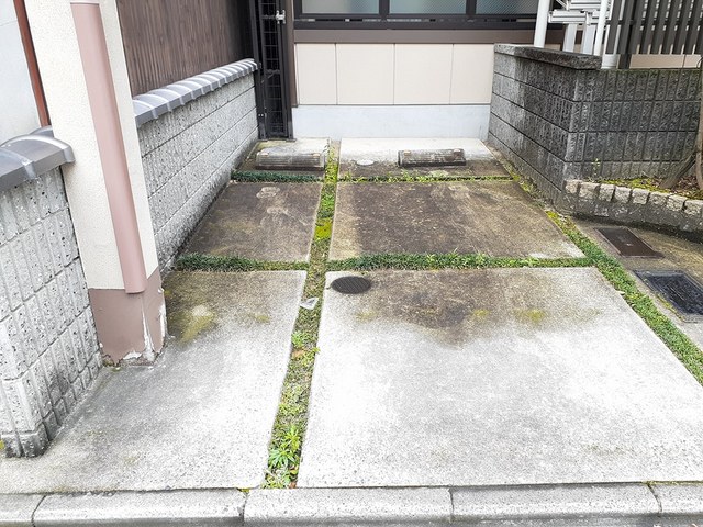 13/23 駐車場