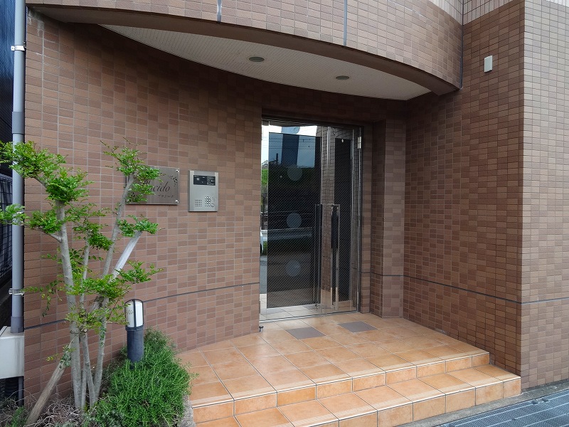 2/11 エントランス