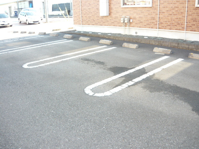 14/22 駐車場