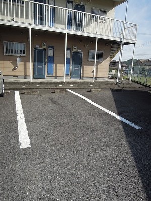 14/20 駐車場