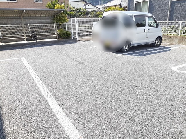 14/20 駐車場