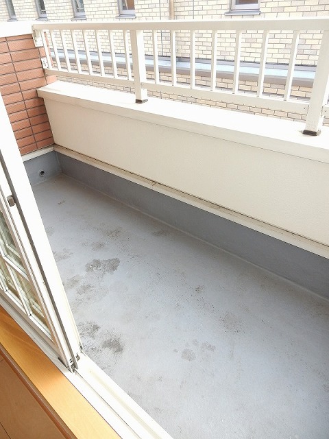 13/20 バルコニー