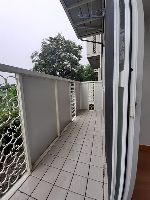 13/20 バルコニー