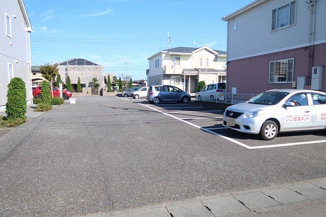 14/20 駐車場