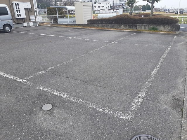 14/20 駐車場