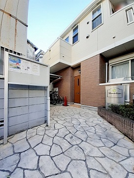 2/10 エントランス