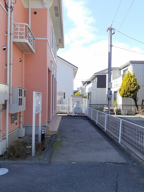 17/28 エントランス