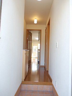 5/20 玄関