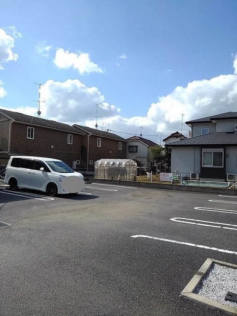 14/20 駐車場