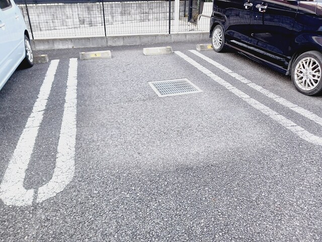 14/20 駐車場