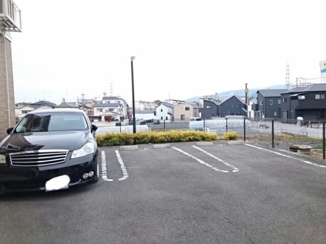 14/20 駐車場