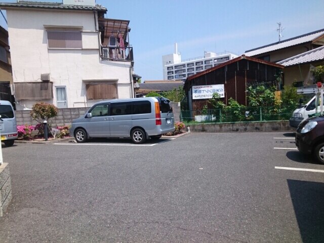 14/20 駐車場