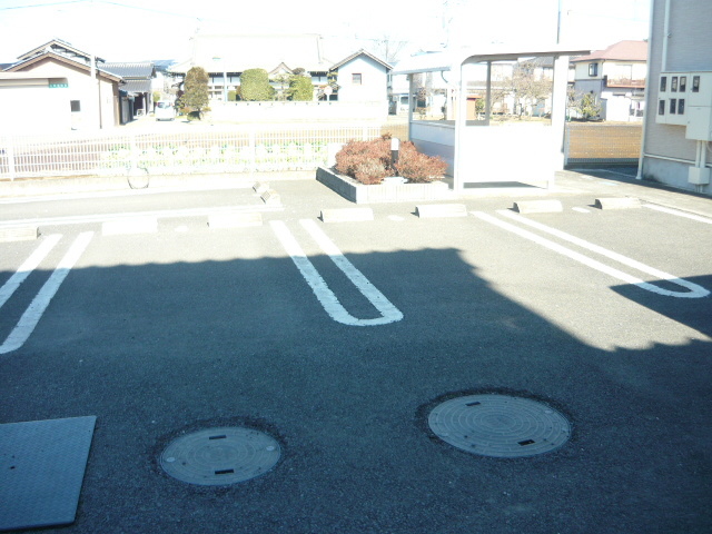 14/20 駐車場