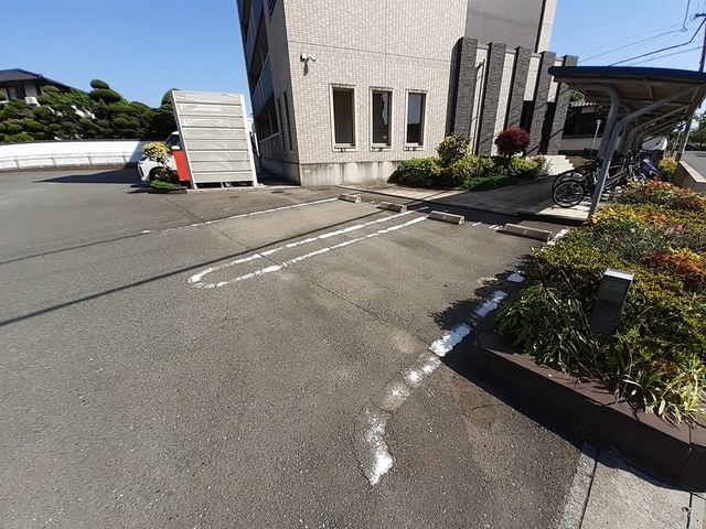 2/8 駐車場