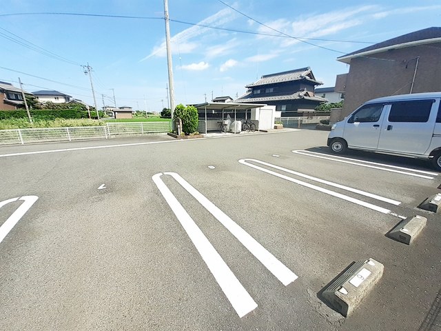 14/20 駐車場
