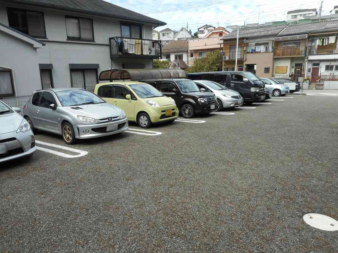 2/8 駐車場
