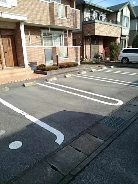 14/20 駐車場