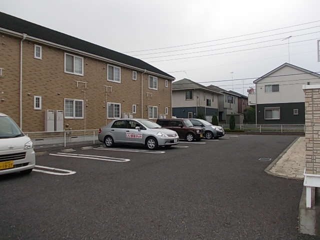 14/20 駐車場