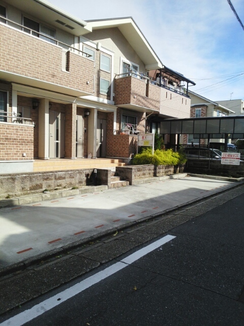 22/28 駐車場