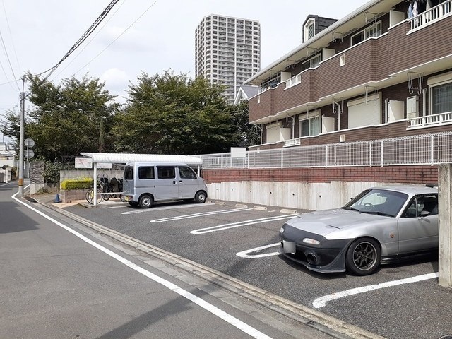 2/8 駐車場