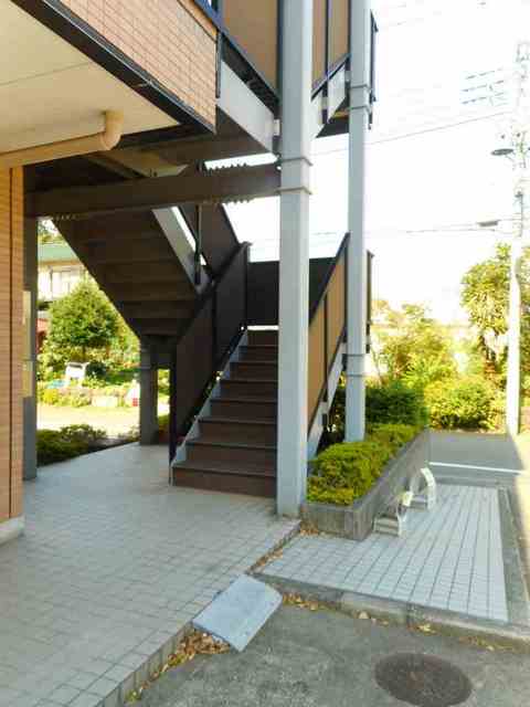 15/25 エントランス