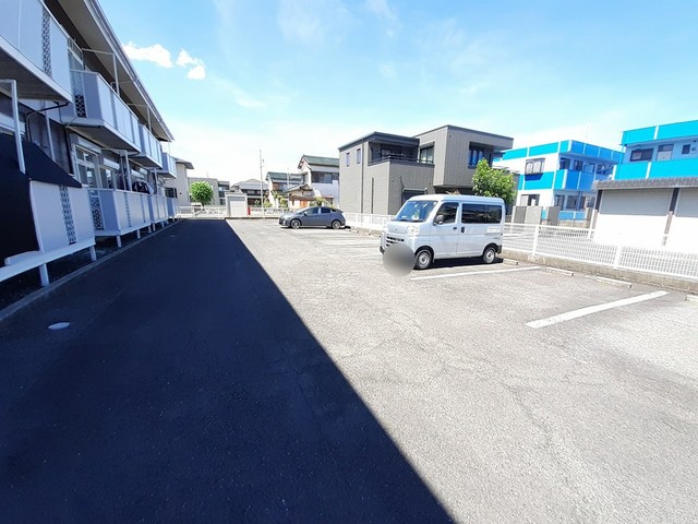 14/20 駐車場