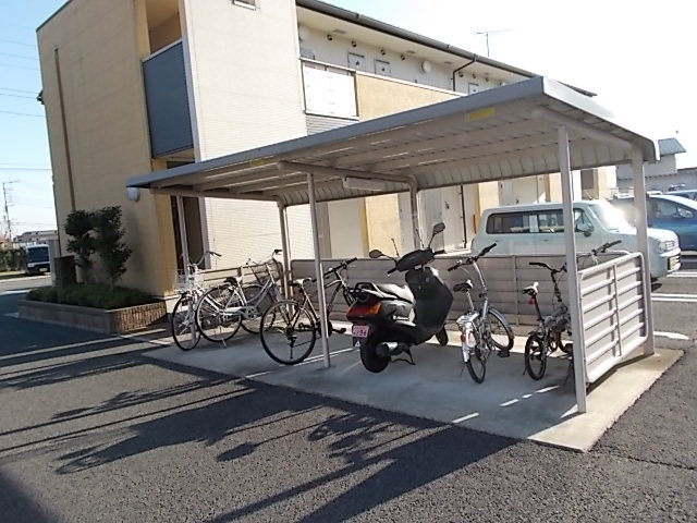 13/21 エントランス