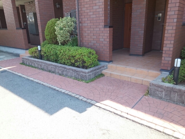 13/20 エントランス