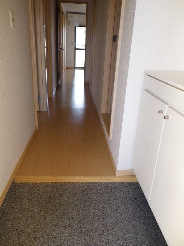 6/20 玄関