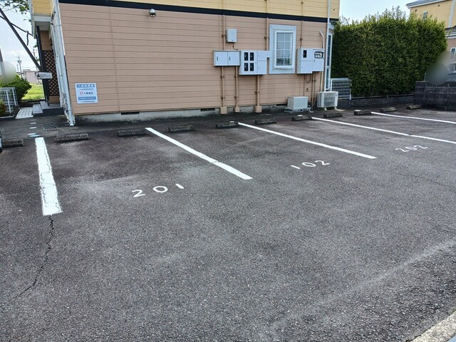 14/20 駐車場