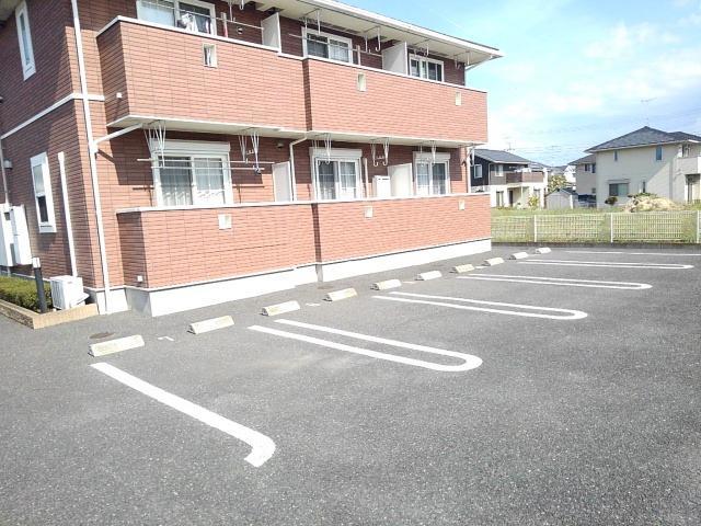 14/20 駐車場