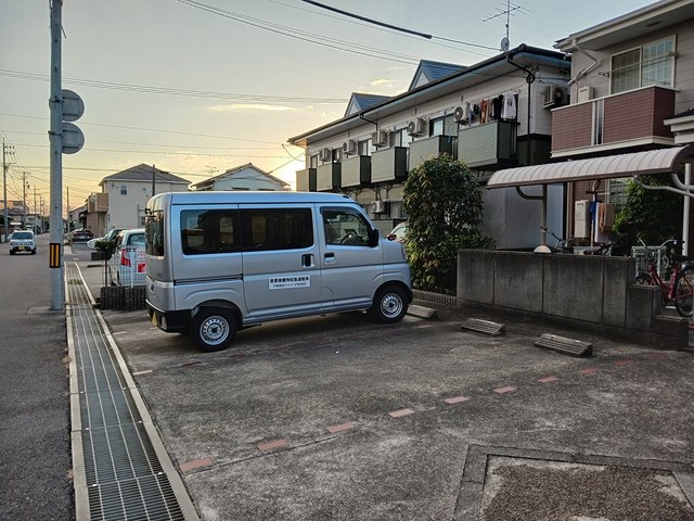 14/20 駐車場