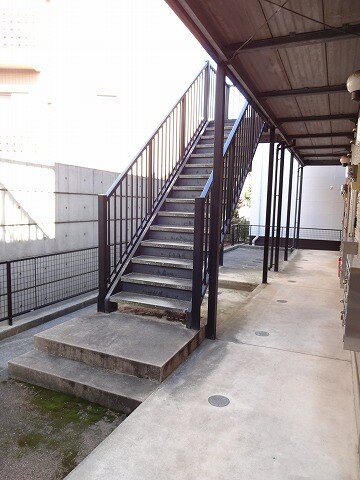 2/13 エントランス