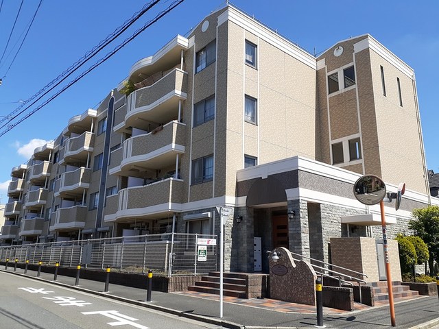 1/8 外観