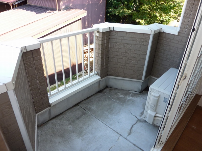 13/23 バルコニー