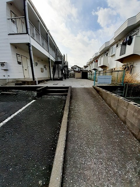 14/20 エントランス