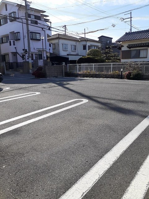 4/10 駐車場