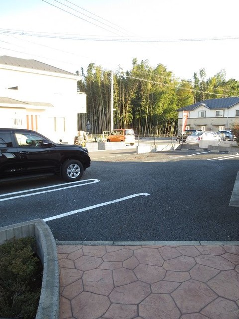 3/6 駐車場