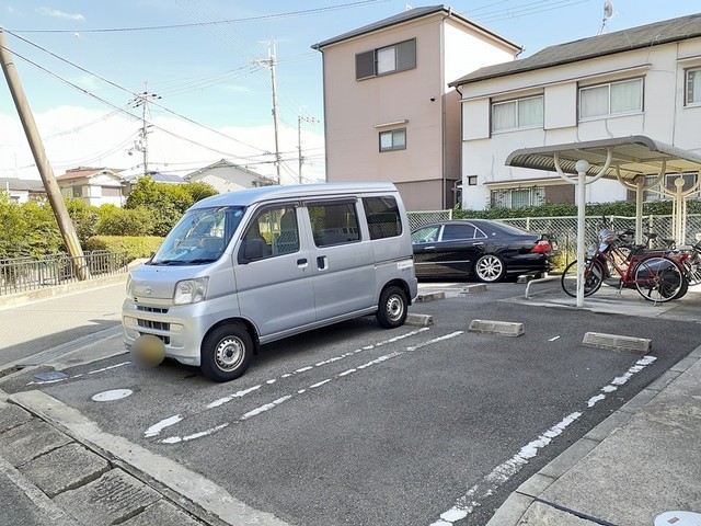 14/20 駐車場